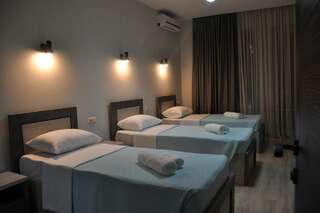 Отель Lileo Кутаиси Трехместный номер с террасой-1